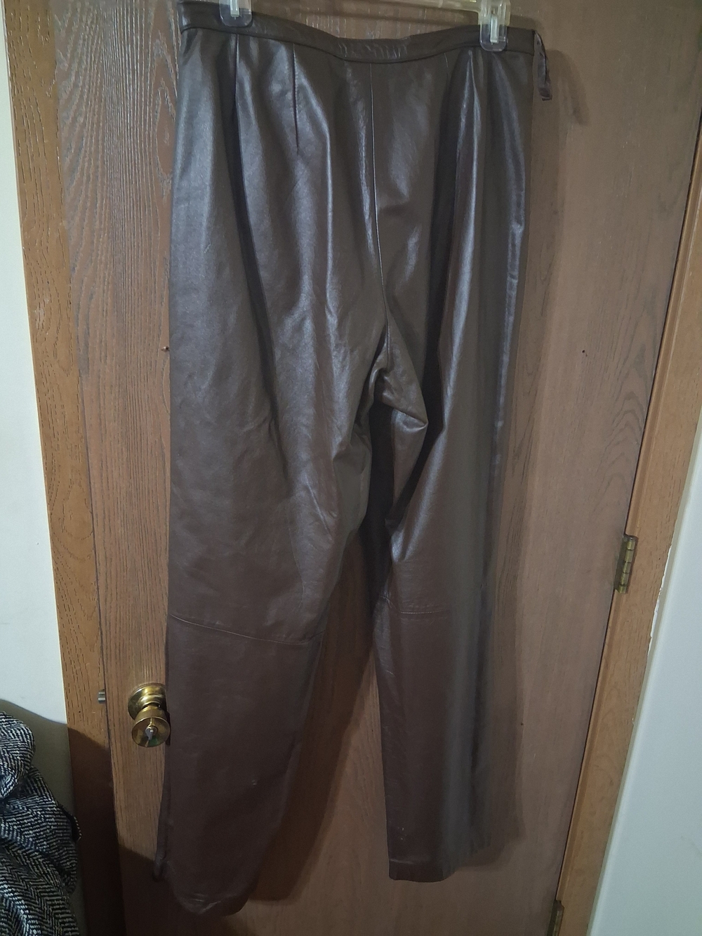 Pants Subcategory Classification - Picture 2 of 3